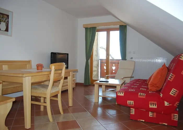 Apartments Organic Tourist Farm Jeglijenk